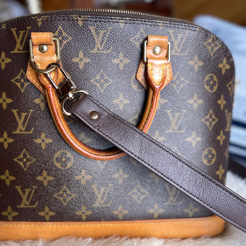 Leather Printed Louis Vuitton handbags for women at Rs 4200/piece in Balotra